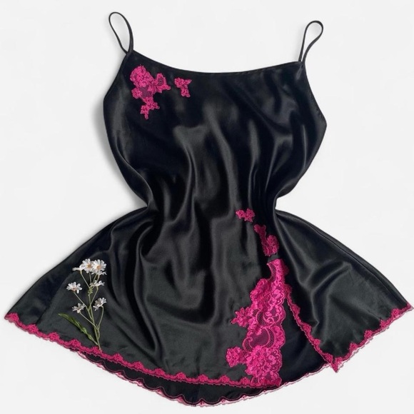 SOLD - Picture 1 of 8